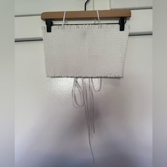 Delfi Collective White Smocked Crop Top Medium - Picture 1 of 4